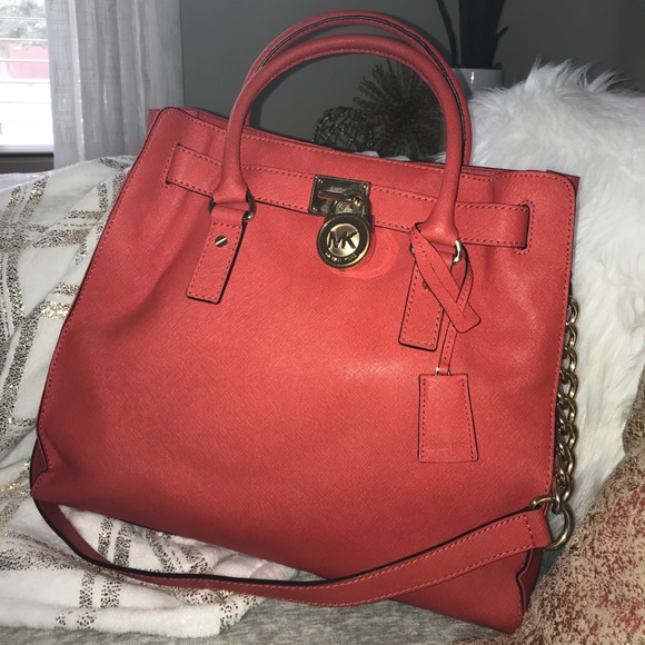Michael Kors Purse SOLD - Picture 1 of 8